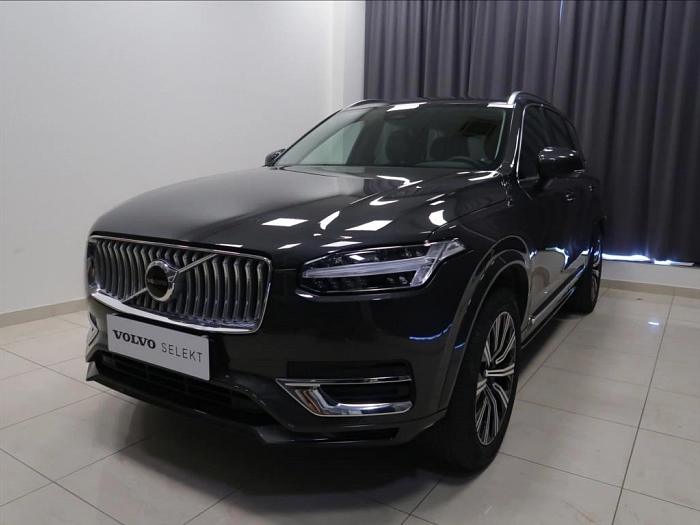 Volvo XC90 2,0 B5 AWD AUT  Plus Bright 173 kW automat šedá